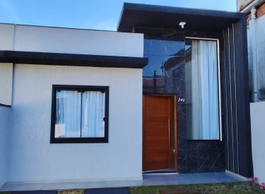 Casa em cachoeirinha