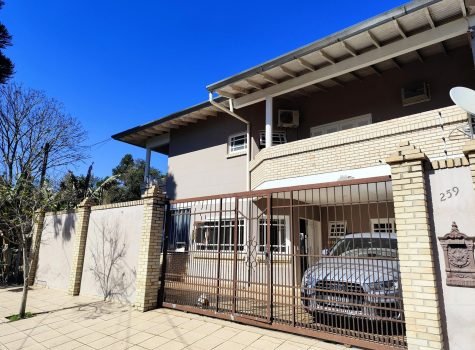 Casa 3 dormitórios bairro Bela Vista, gravataí