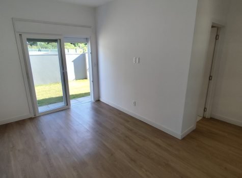 WhatsApp Image 2025-04-15 at 19.43.00 (1)