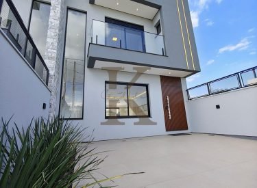 Sobrado 3 dormitórios em cachoeirinha