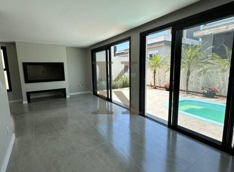 WhatsApp Image 2025-04-30 at 14.21.03 (2)