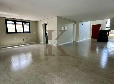 WhatsApp Image 2025-04-30 at 14.21.03