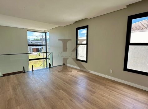 WhatsApp Image 2025-04-30 at 14.21.05 (1)