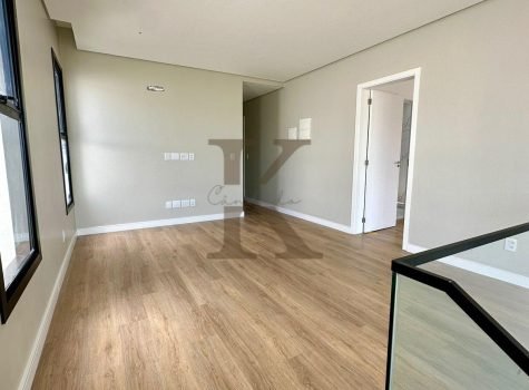 WhatsApp Image 2025-04-30 at 14.21.05