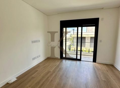 WhatsApp Image 2025-04-30 at 14.21.06 (2)