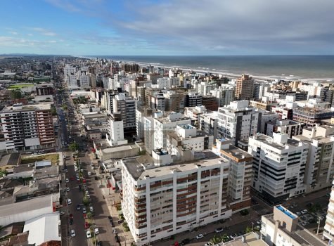 Apartamento 2 dormitórios mobiliado em capão da canoa