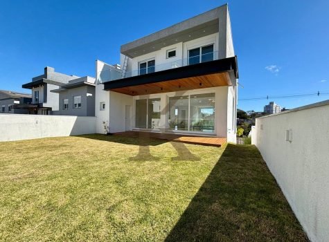 WhatsApp Image 2025-08-28 at 15.42.42 (1)