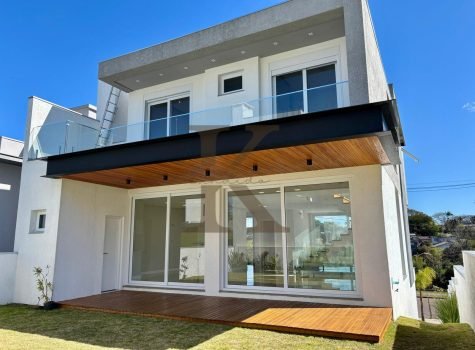 WhatsApp Image 2025-08-28 at 15.42.43 (1)