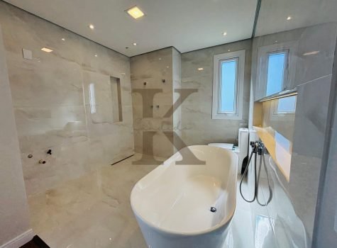 WhatsApp Image 2025-08-28 at 15.43.26