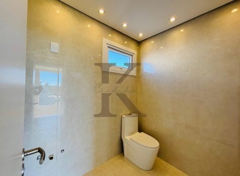 WhatsApp Image 2025-08-28 at 15.44.02